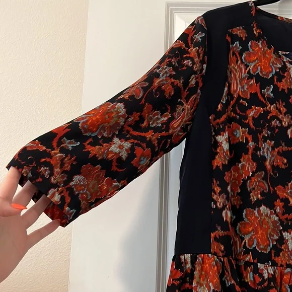 Peplum Blouse - Picture 4 of 6